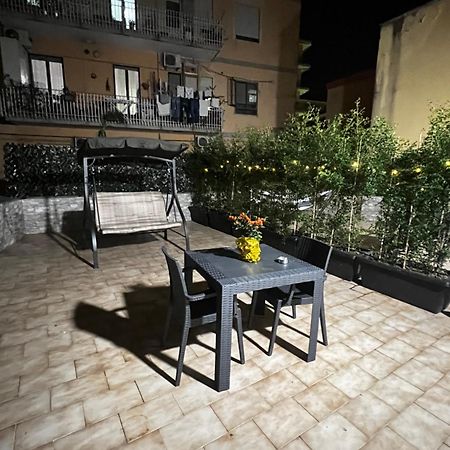 살레르노 Time To Relax B&B 외부 사진