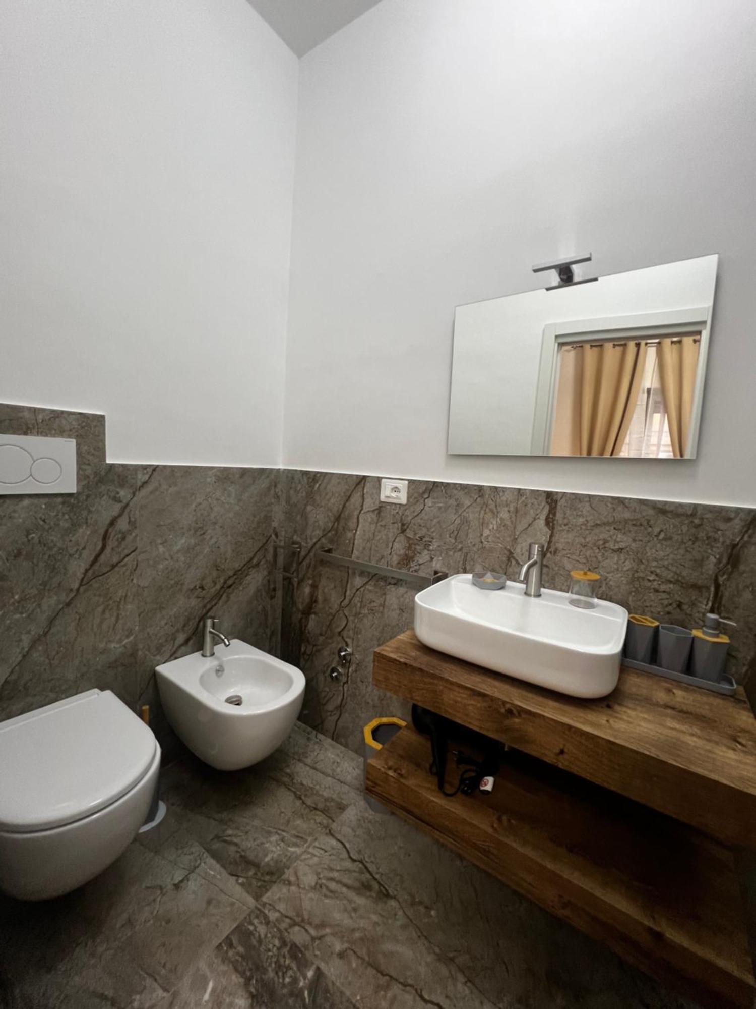 살레르노 Time To Relax B&B 외부 사진